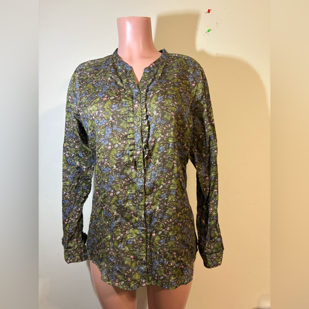 Eddie Bauer Women’s‎ large green floral button up blouse long sleeve cotton